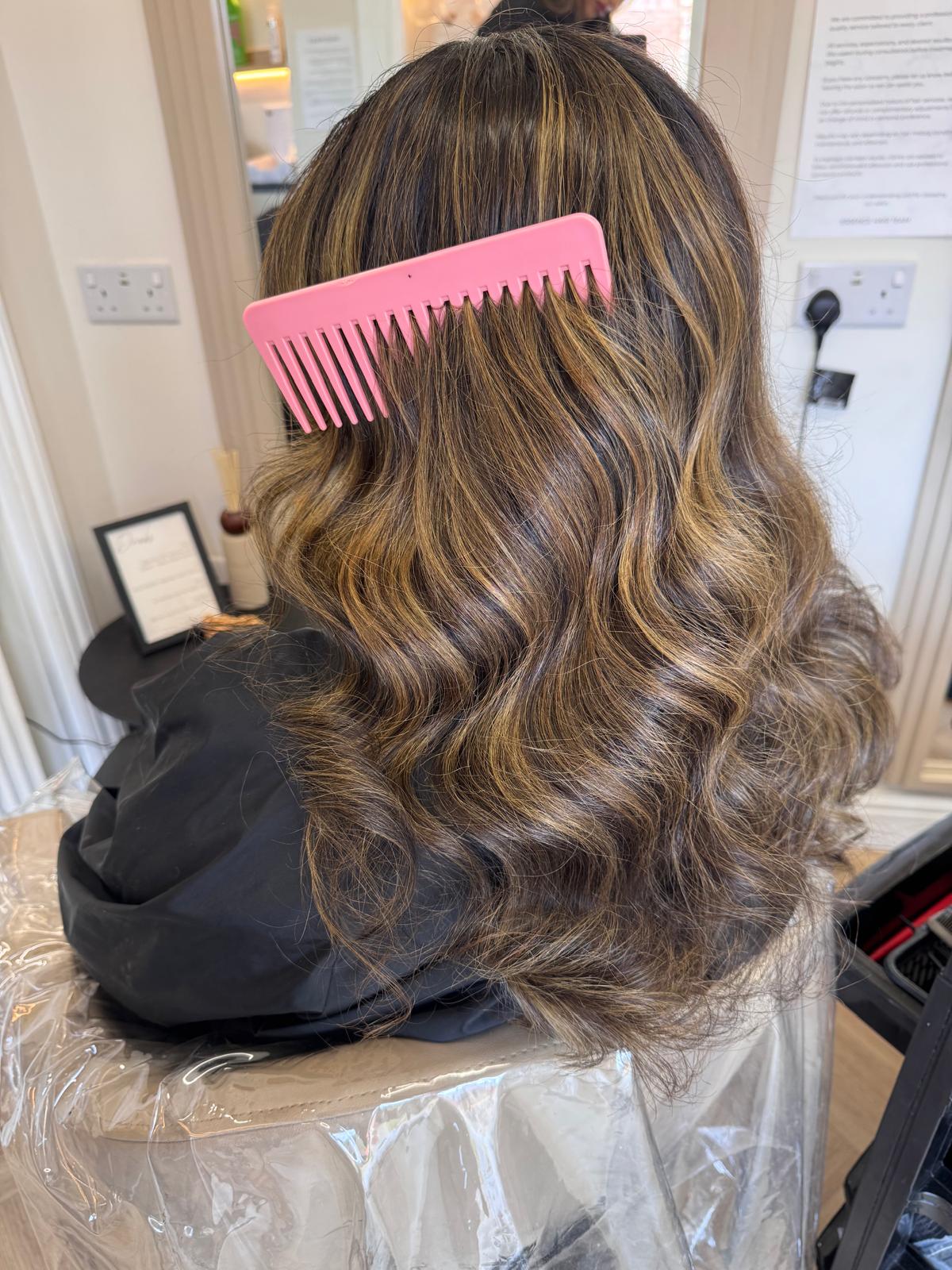 Bronde balayage with soft, bouncy curls